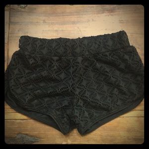 No Boundaries black lace short shorts.